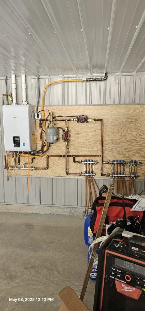 Slide of Lund's Maintenance Service's