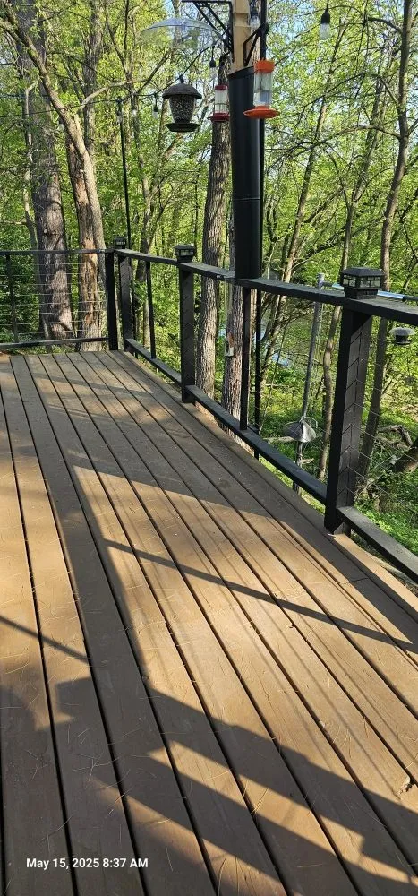 Slide of Lund's Maintenance Service's