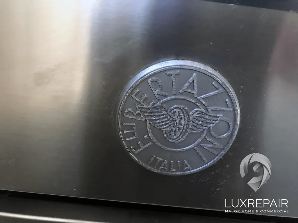 Slide of Lux Repair