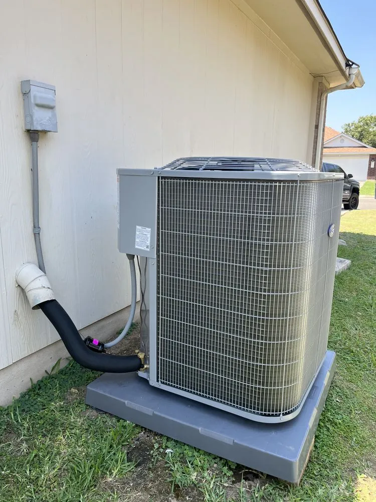 Slide of LuxAir Heating and Air Conditioning