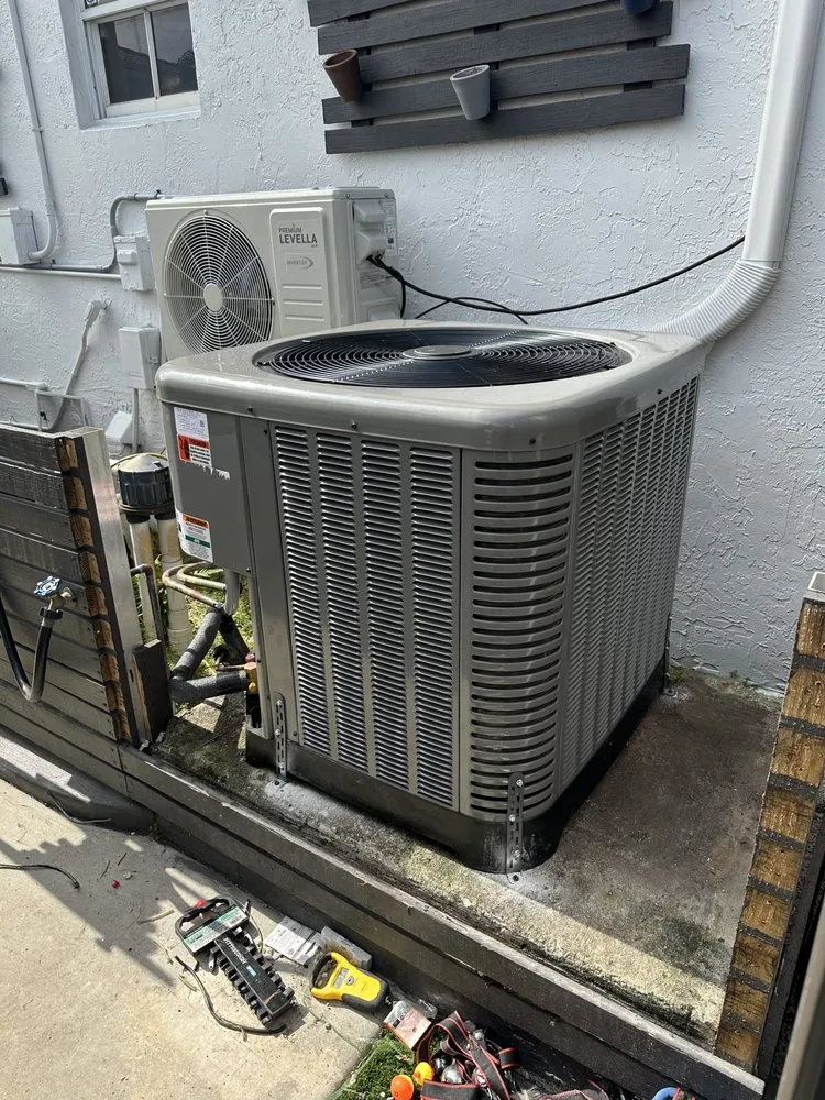 Slide of Luxury Cooling