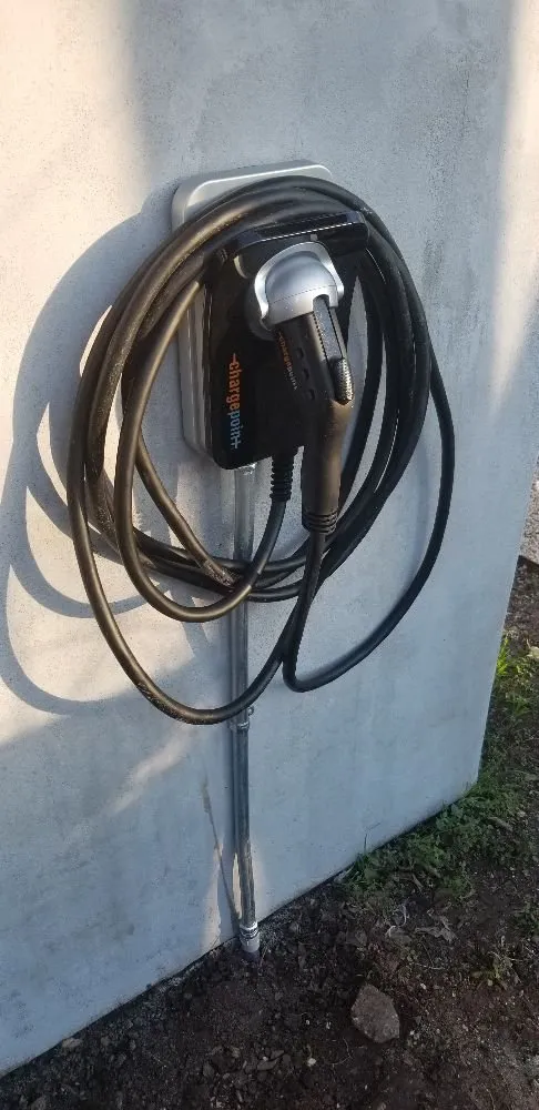 Slide of Lykos Electrical, Heating & Air Conditioning