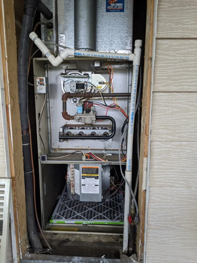 Slide of Lynch electrical construction