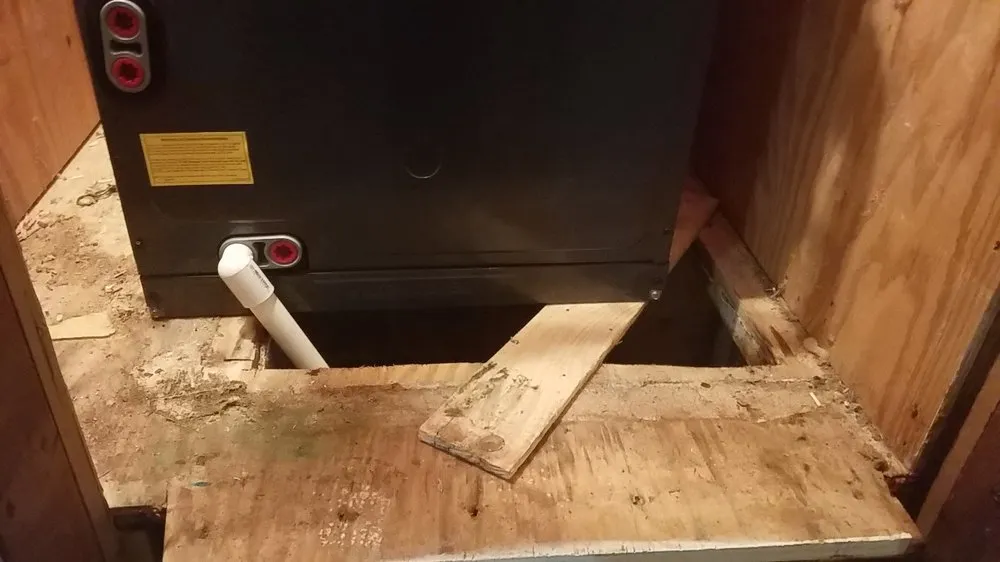 Slide of M & M Comfort Control Air Conditioning & Heating