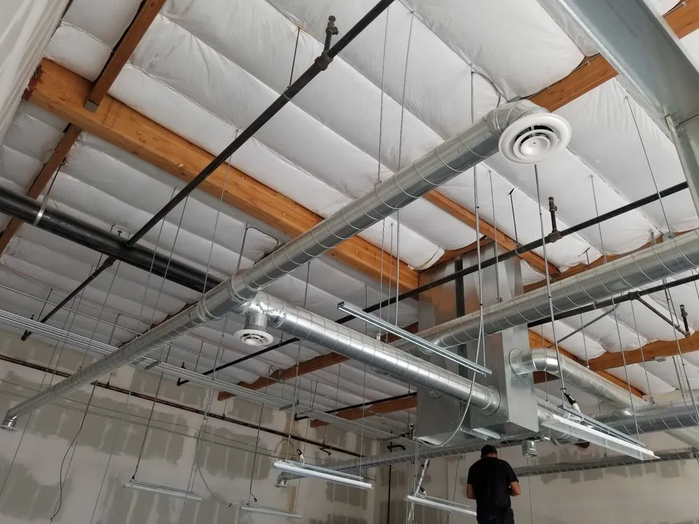 Slide of M & R Repair