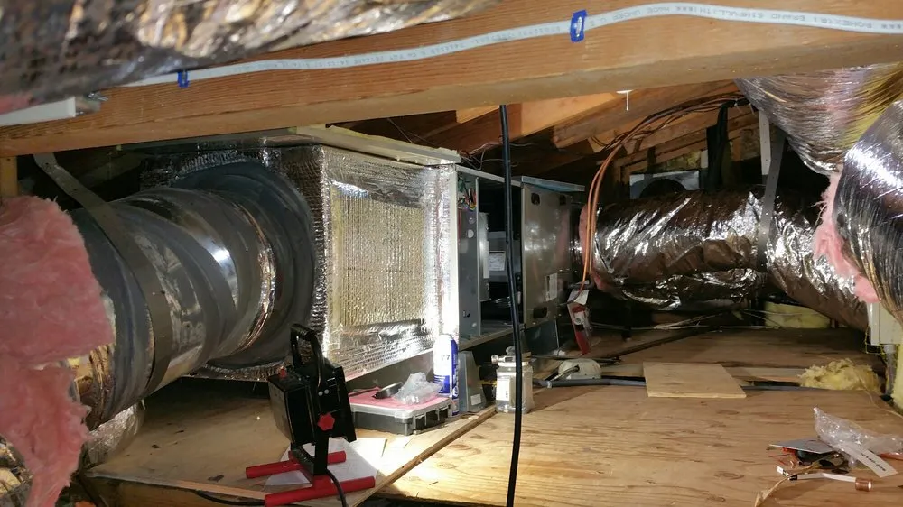 Slide of M & R Repair