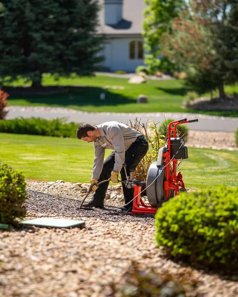 Slide of M and M Heating & Cooling, Plumbing & Electrical