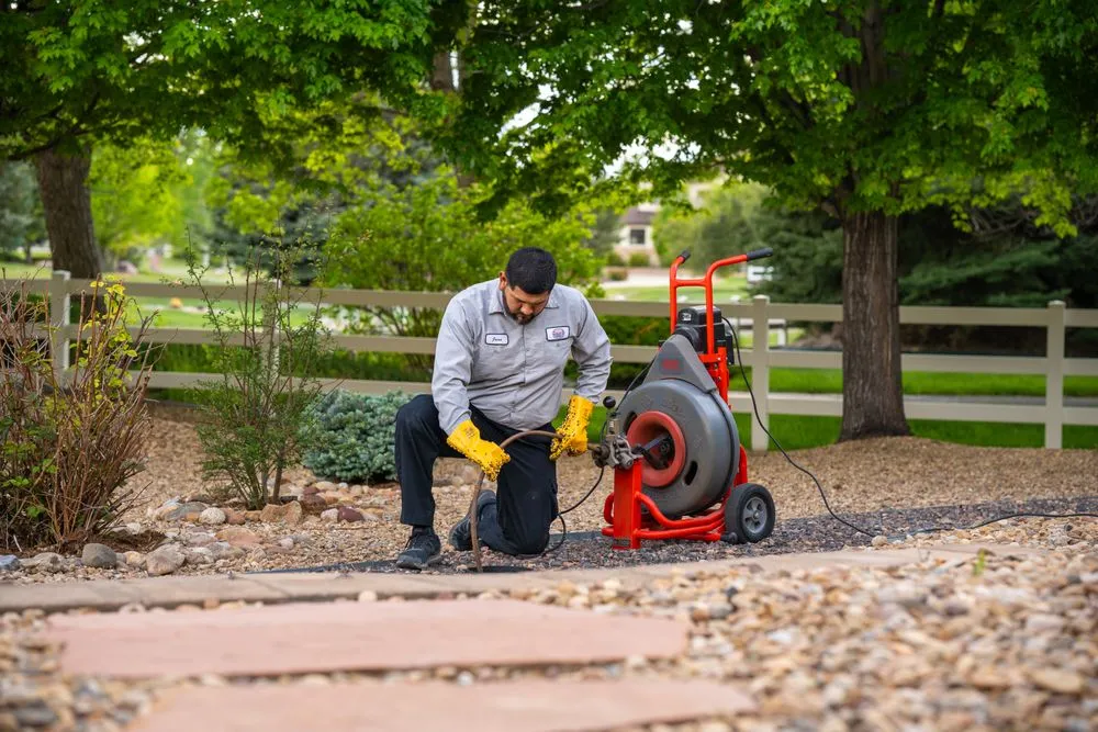 Slide of M and M Heating & Cooling, Plumbing & Electrical