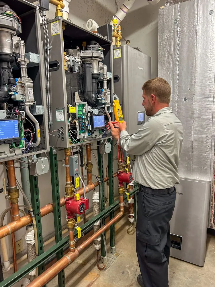 Slide of M and M Heating & Cooling, Plumbing & Electrical