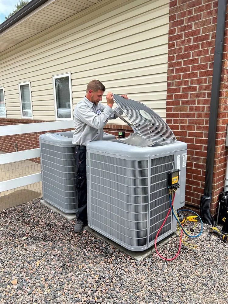 Slide of M and M Heating & Cooling, Plumbing & Electrical