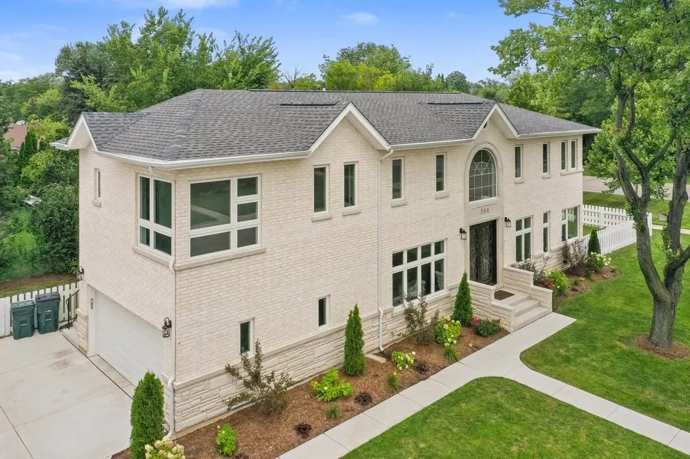 Slide of M Builder Group