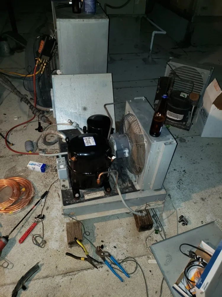 Slide of Machinas Heating & Air Conditioning