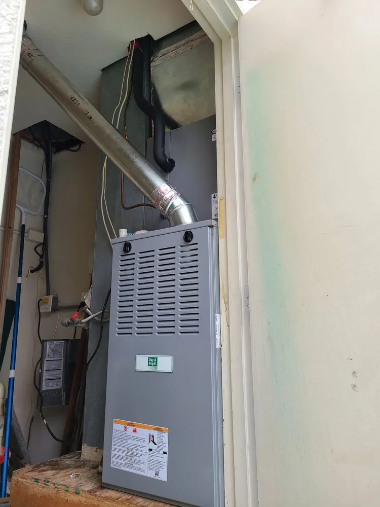 Slide of Machinas Heating & Air Conditioning