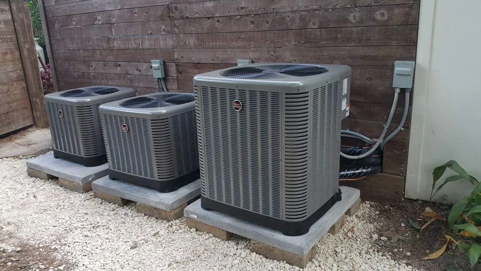 Slide of Machorro Multiservices