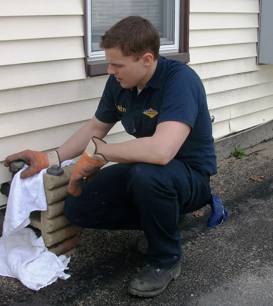 Slide of Mackenzie Heating & Cooling