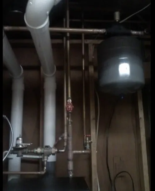 Slide of Mac's Comfort Specialist