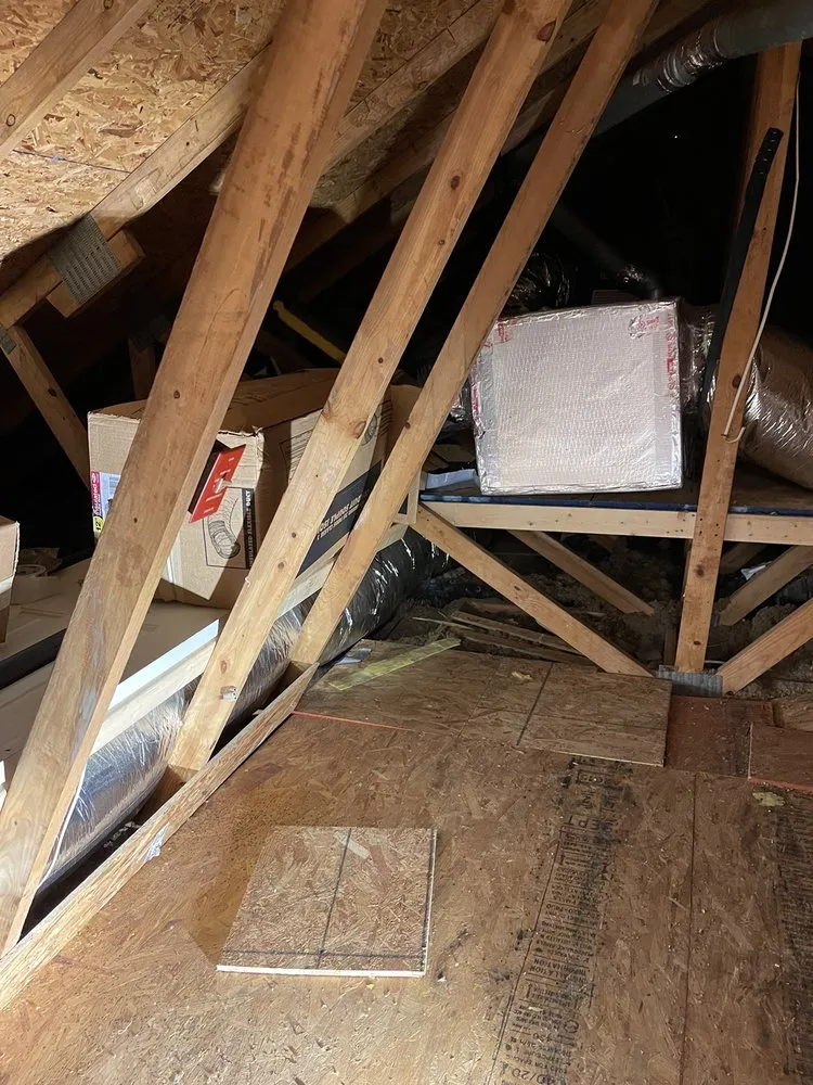 Slide of Mac's Heating & Cooling