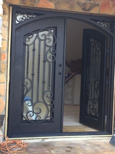 Slide of Madison Ave Construction