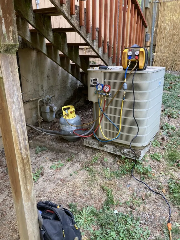 Slide of Magic Mike's Heating and Cooling