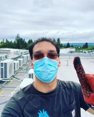 Magic Mike's Heating and Cooling Logo