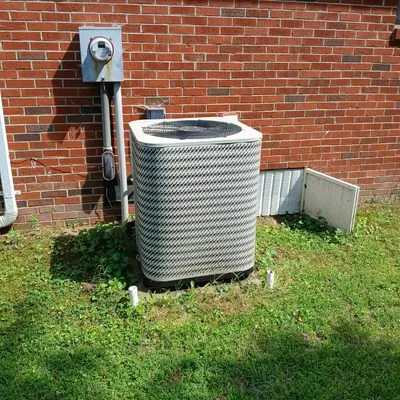 Magnificent Makeovers Logo