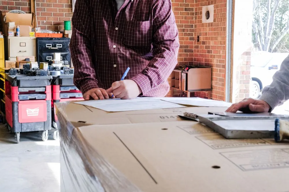 Slide of Mainline Service