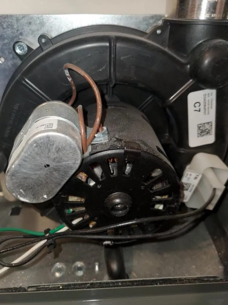 Slide of Mainserv Heating & Air