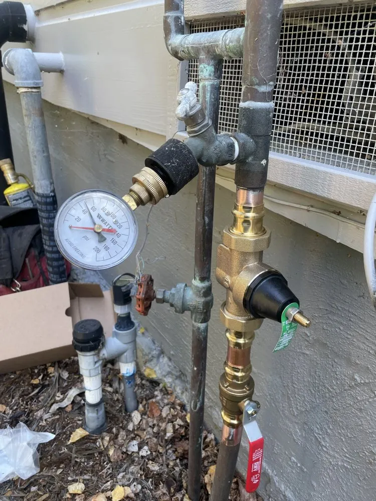 Slide of Maintech Service