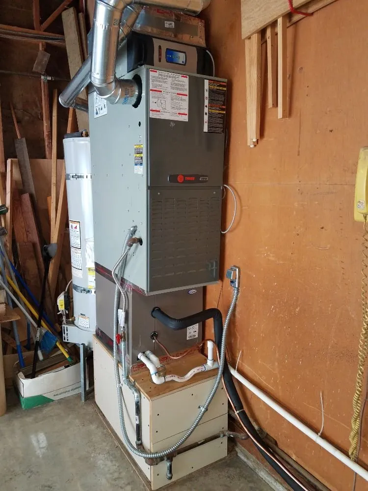 Slide of Maintech Service