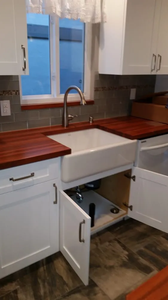 Slide of Maintech Service