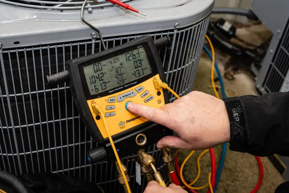 Slide of MaintenAnts Heating & Air Conditioning