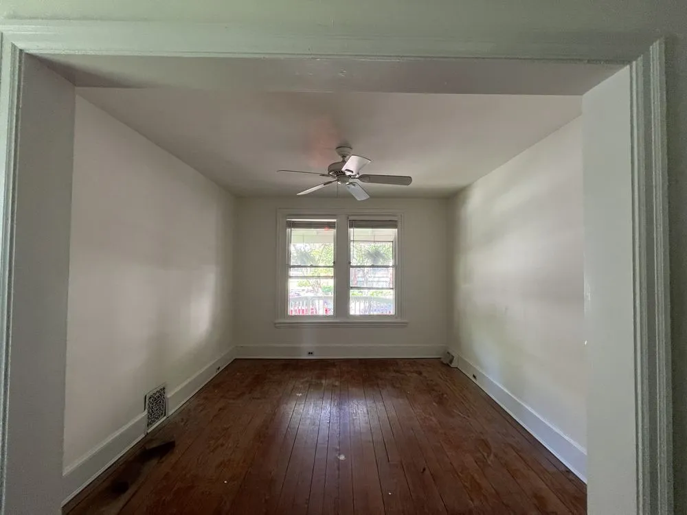 Slide of Mak Home Repair