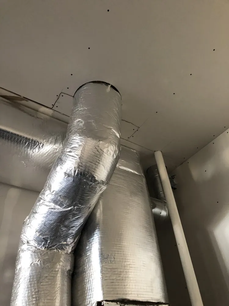 Slide of Makro Heating