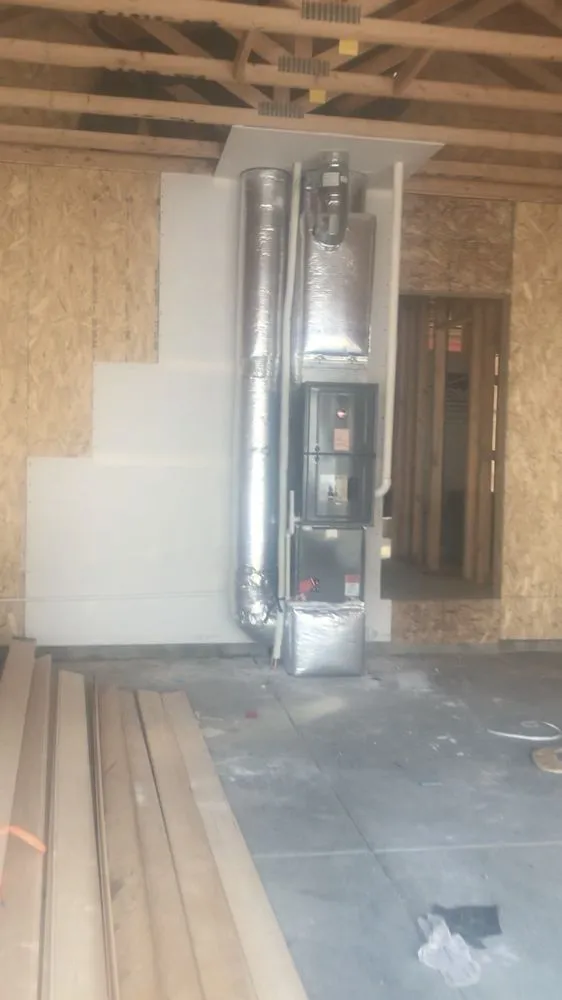 Slide of Makro Heating