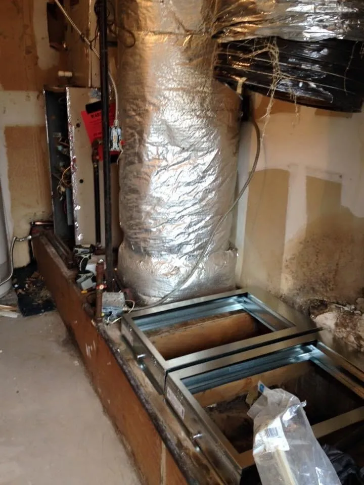 Slide of Mallard Air