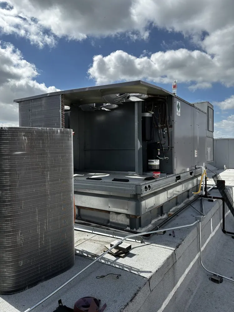 Slide of Mammoth Air Company