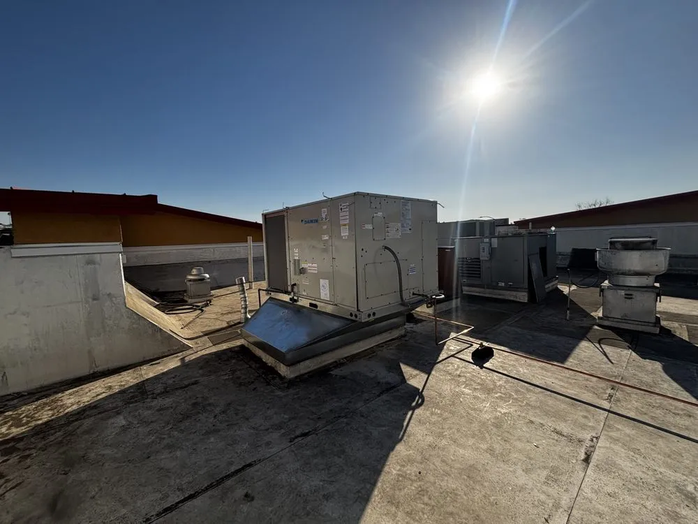 Slide of Mammoth Air Company