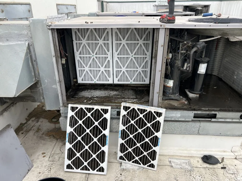 Slide of Mammoth Air Company