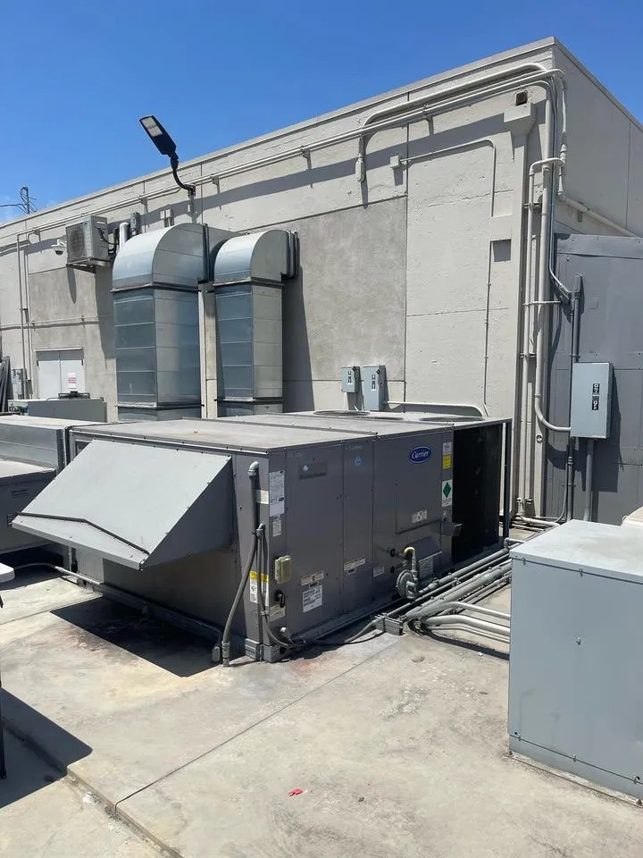 Slide of Mammoth Air Company