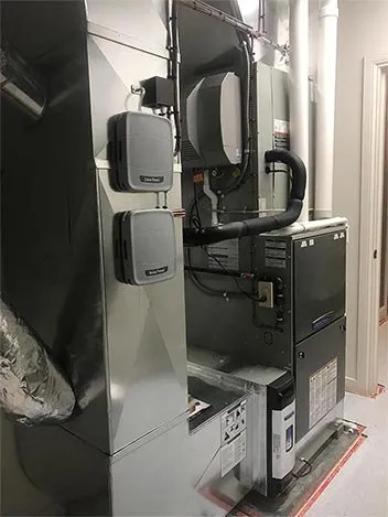 Slide of Mammoth Air