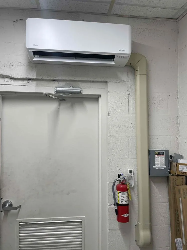 Slide of Manasota Aire