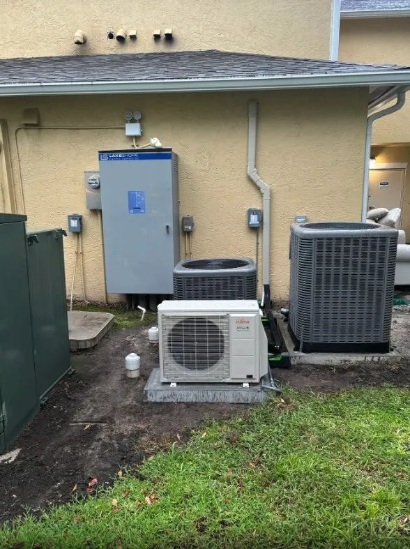 Slide of Manasota Aire