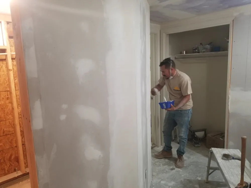 Slide of Mango Home Repair