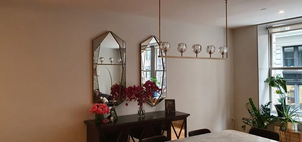 Slide of Manhattan Mounting