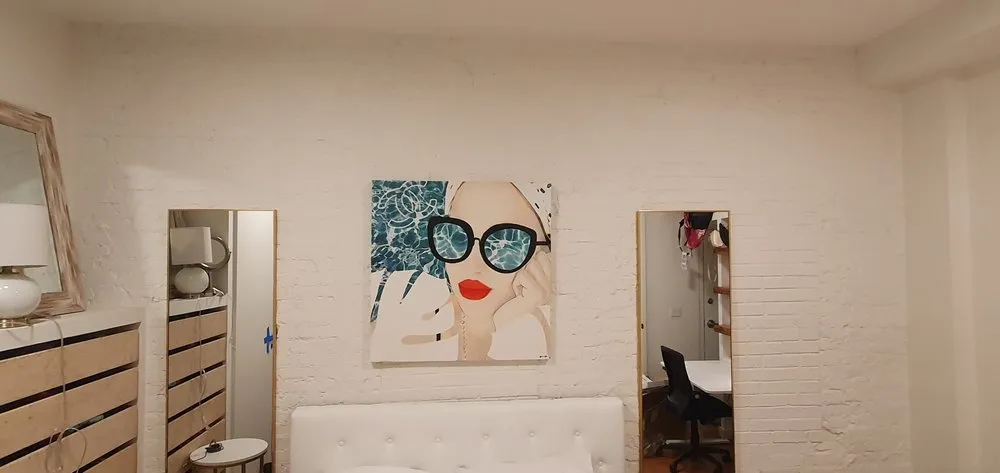 Slide of Manhattan Mounting