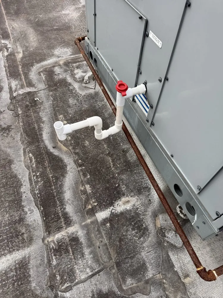 Slide of Manny's Building Maintenance And HVAC