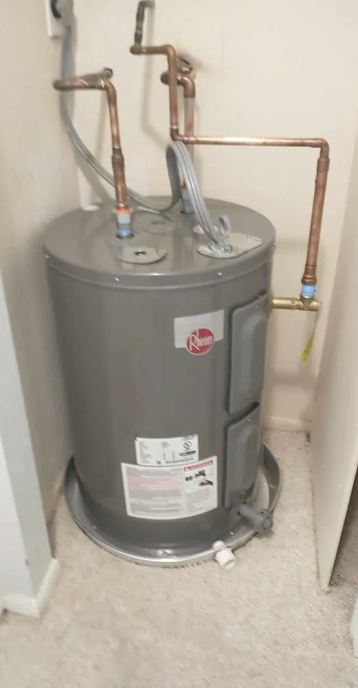 Slide of Manny’s Handyman Service