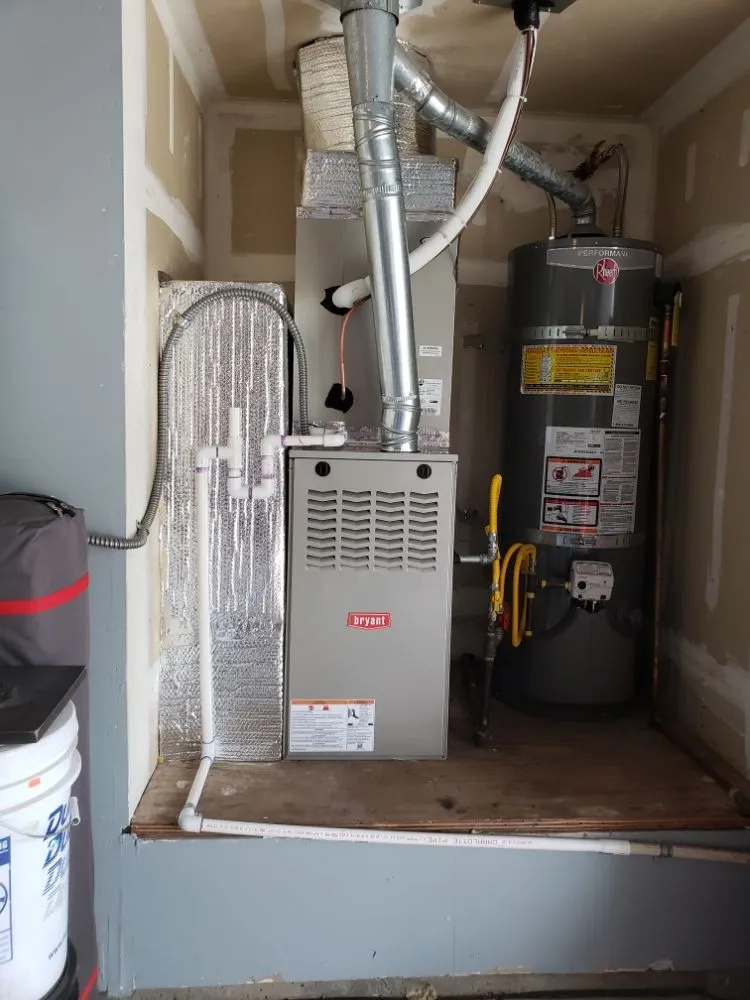 Slide of Manny's Heating and Air