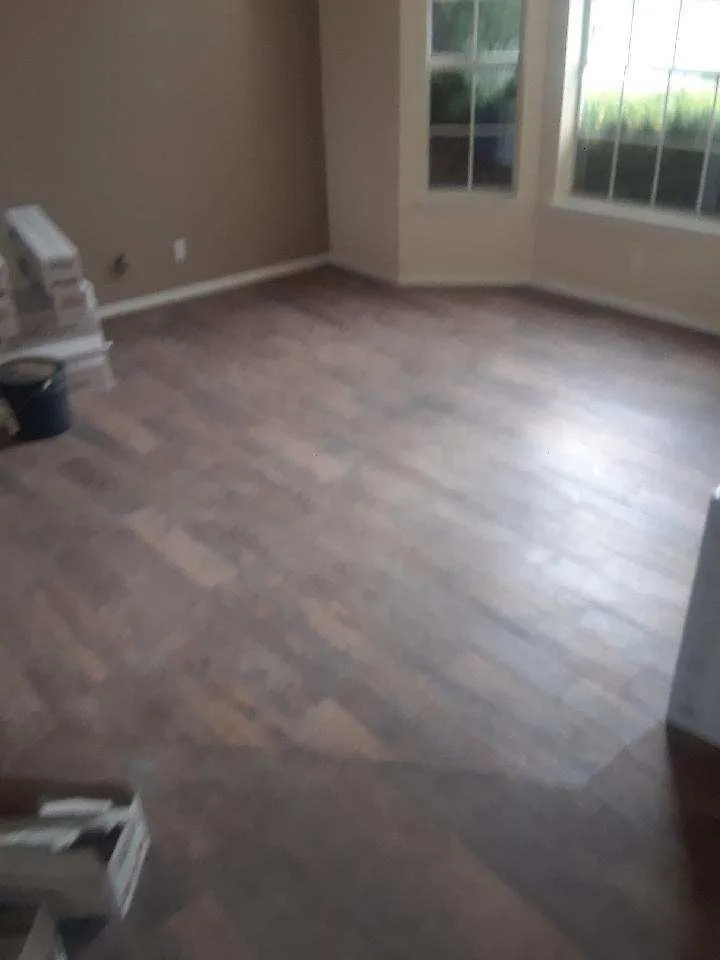 Slide of Manríquez Custom Design