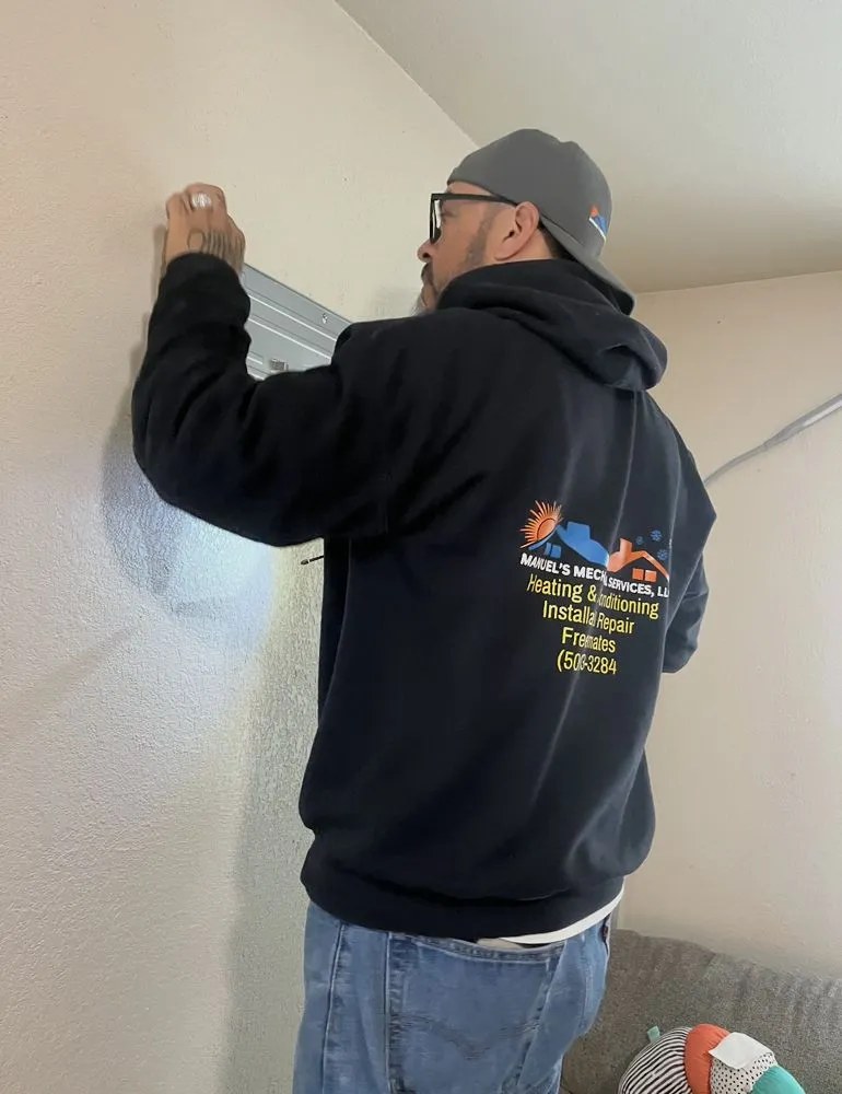 Slide of Manuels Mechanical Services